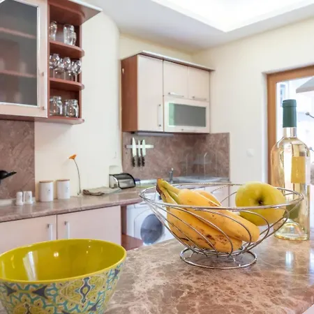 Pick! Spacious 2 Bedroom * Sofia